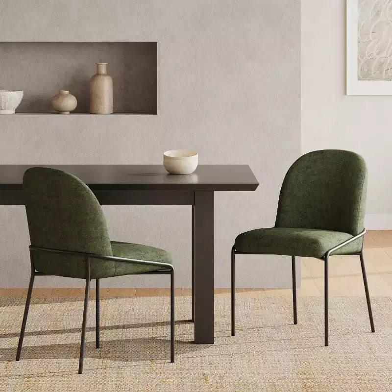 Sedia da pranzo Aiken moderna in poliestere con struttura in ferro