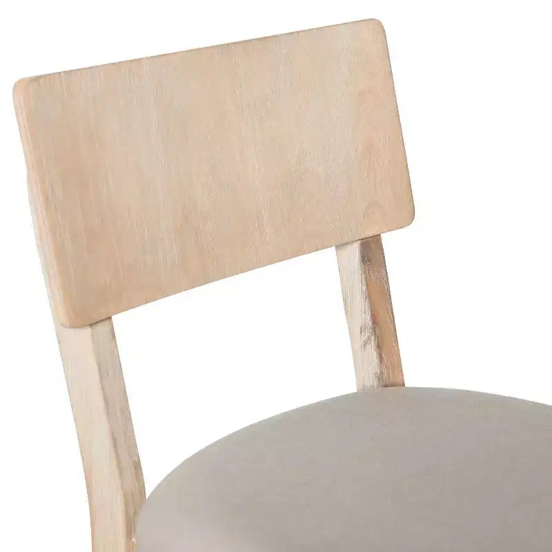 29 Jordan Barstool