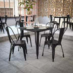 Tavolo da pranzo per interni/esterni di livello commerciale, piano quadrato da 80 cm in poliresina per tutte le stagioni con base in acciaio
